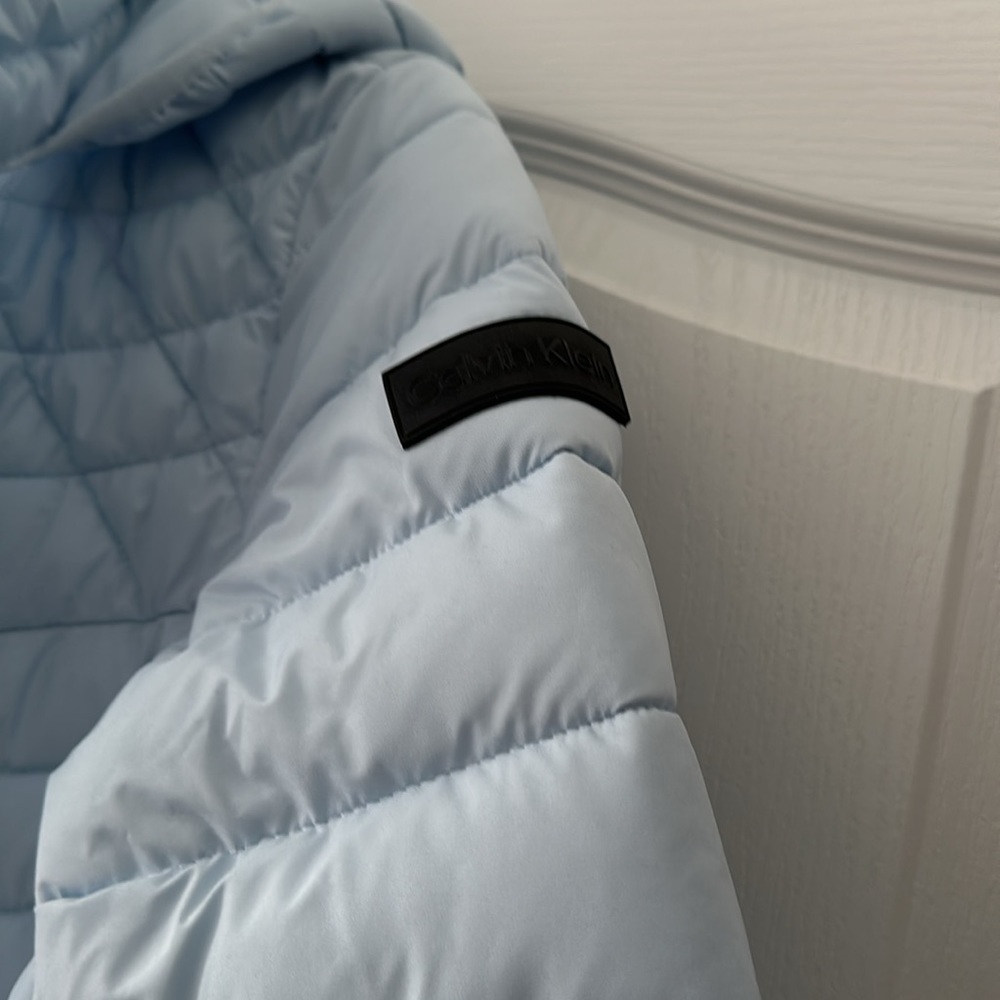 Calvin Klein Puffer Coat - Picture 4 of 5